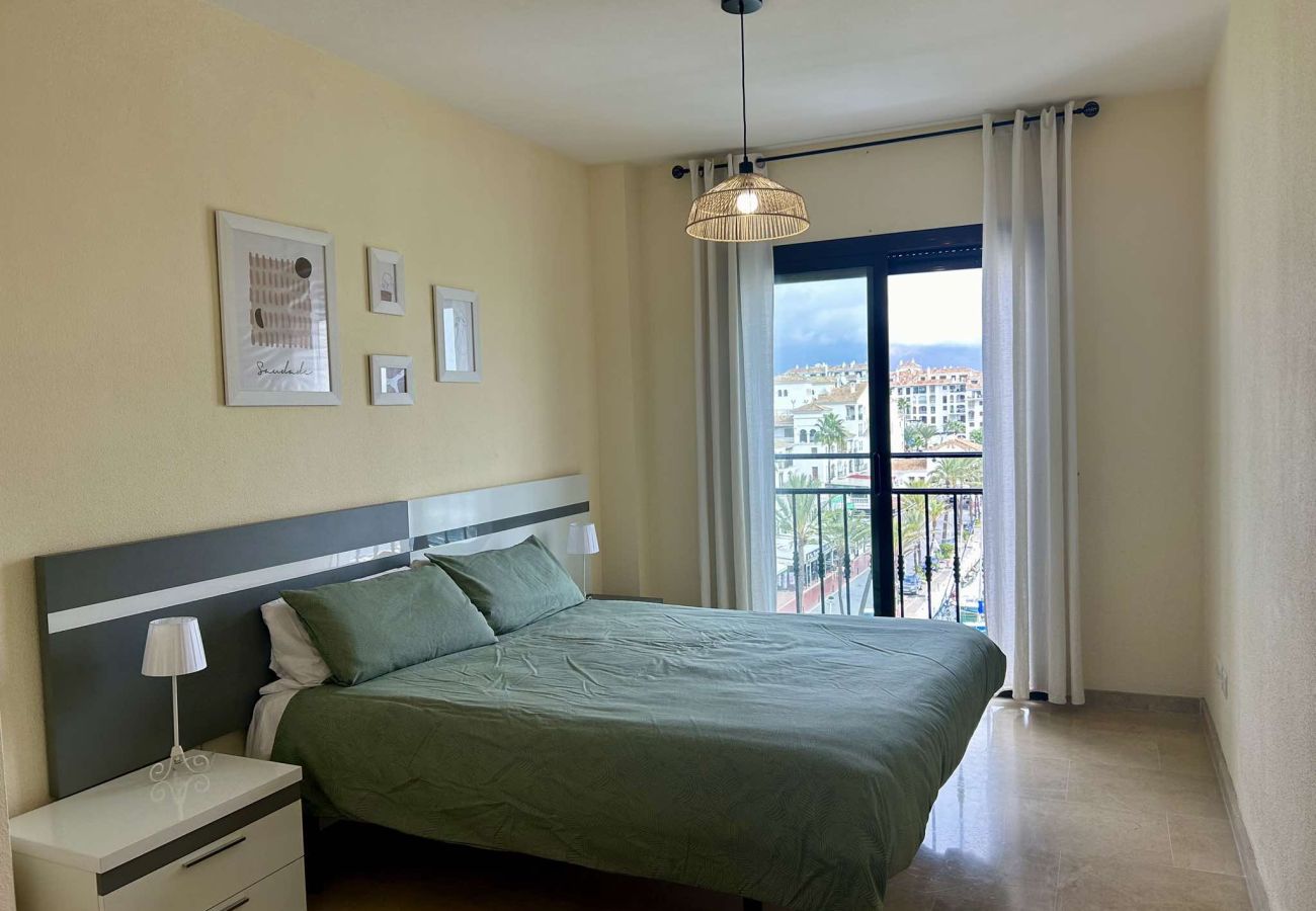 Appartement in Manilva - Marina Real 2105